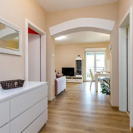 Apartment Danijela - Gortanova Uvala
